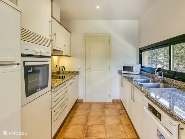 Location de Vacances Espagne, Costa Brava, Navata, villa - Villa Tamara Torremirona Resort