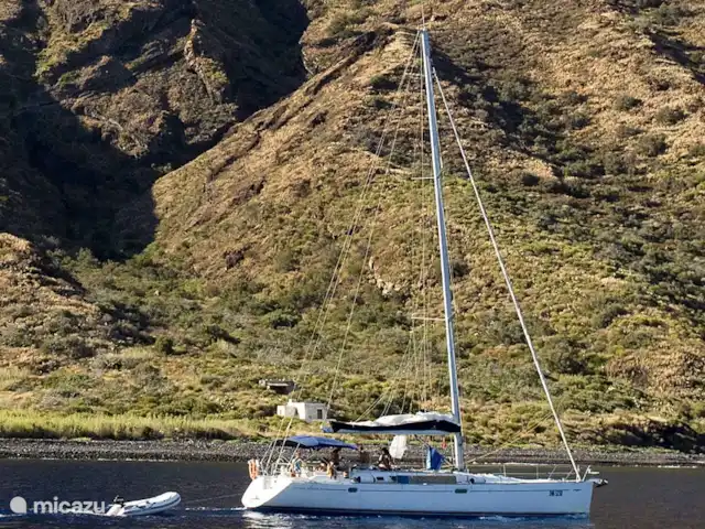 Zeiltours Taormina & zeilvakanties huren in Italië, Sicilië, Riposto - camper / jacht / woonboot Zeiltours Taormina & zeilvakanties huren in Italië, Sicilië, Riposto - camper / jacht / woonboot