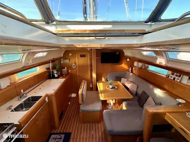 Zeiltours Taormina & zeilvakanties huren in Italië, Sicilië, Riposto - camper / jacht / woonboot