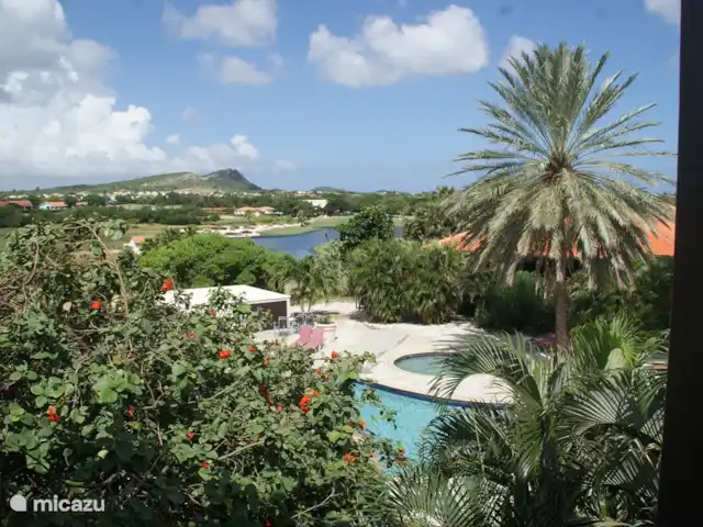 **Villa tropicale avec vue sur l'océan** | Curaçao, Curaçao-Centre, Blue Bay - villa Vue sur la piscine et le lac