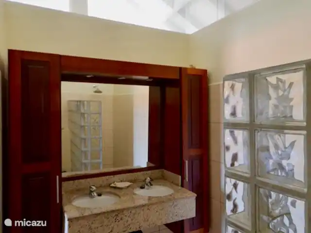 Villa Blue Bay près de la plage et de la piscine | Curaçao, Curaçao-Centre, Blue Bay - villa Salle de Bains
