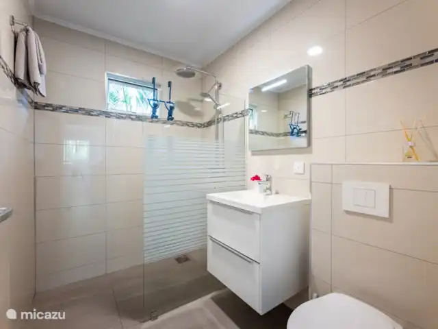 Villa Drumi Dushi | Curaçao, Banda Ariba (est), Jan Thiel - villa 2ème salle de bain
