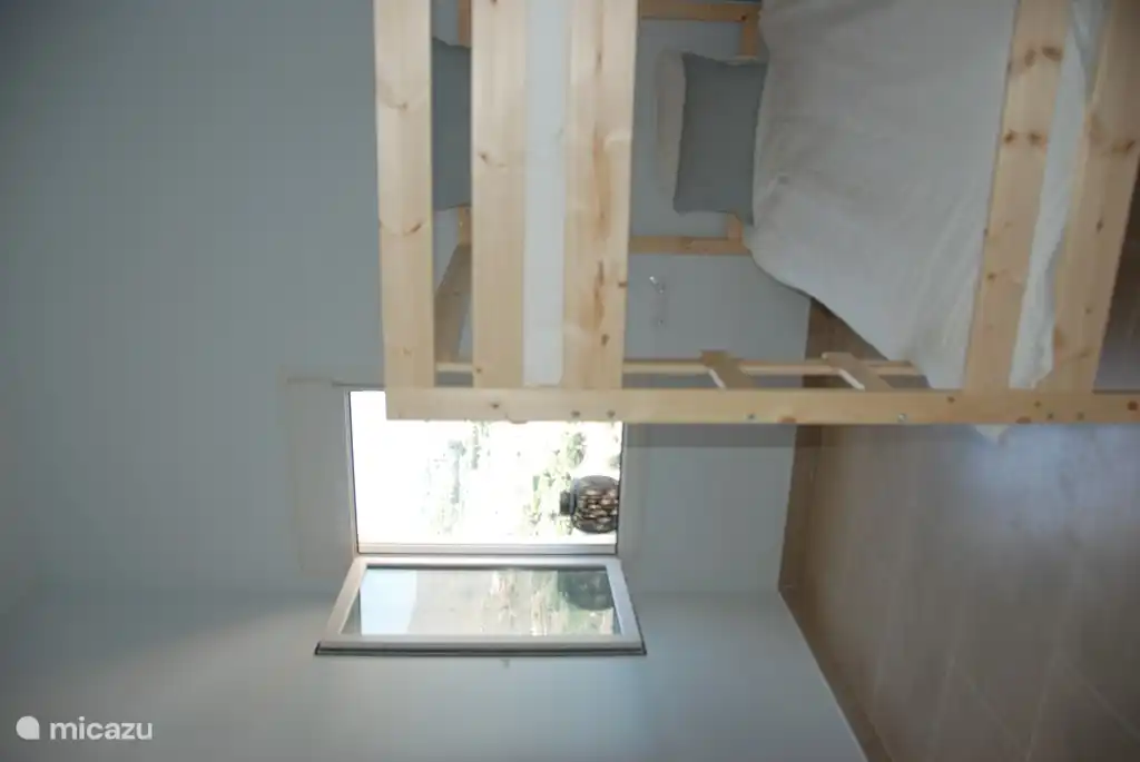 Schlafzimmer 4: Kinderzimmer mit Etagenbett 