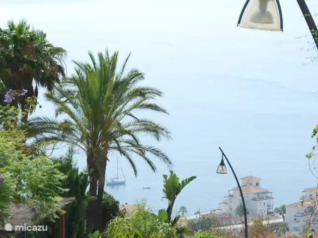 Location de Vacances Espagne, Costa Tropical, Almuñécar, maison de vacances - Maison atmosphérique et élégante en bord de mer Vue sur la mer depuis la Calle Citalmar