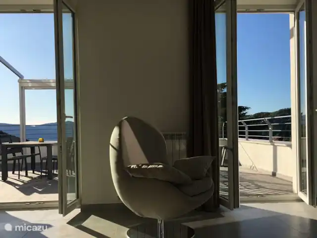 Lerici - Cinque Terre - Toscane Nr.5 huren in Italië, Ligurië, Lerici - appartement Uitzicht op terras van binnen uit
