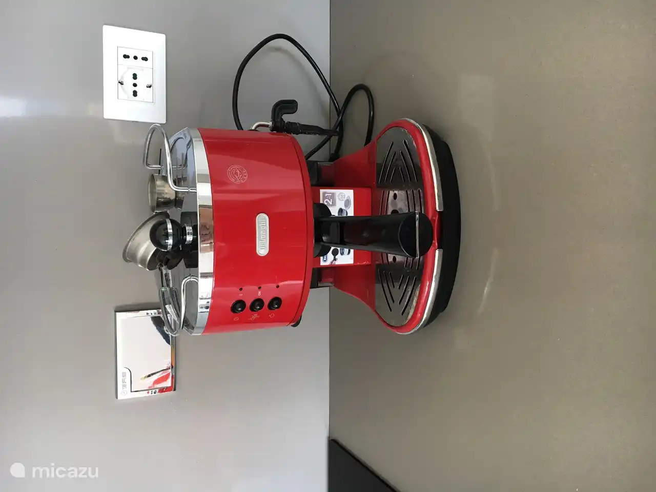 Máquina de espresso (solo café molido)