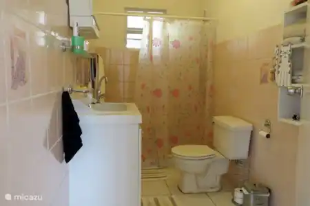 Vacation rental Bonaire, Bonaire, Sabana bungalow Sabana Residence Bathroom 2