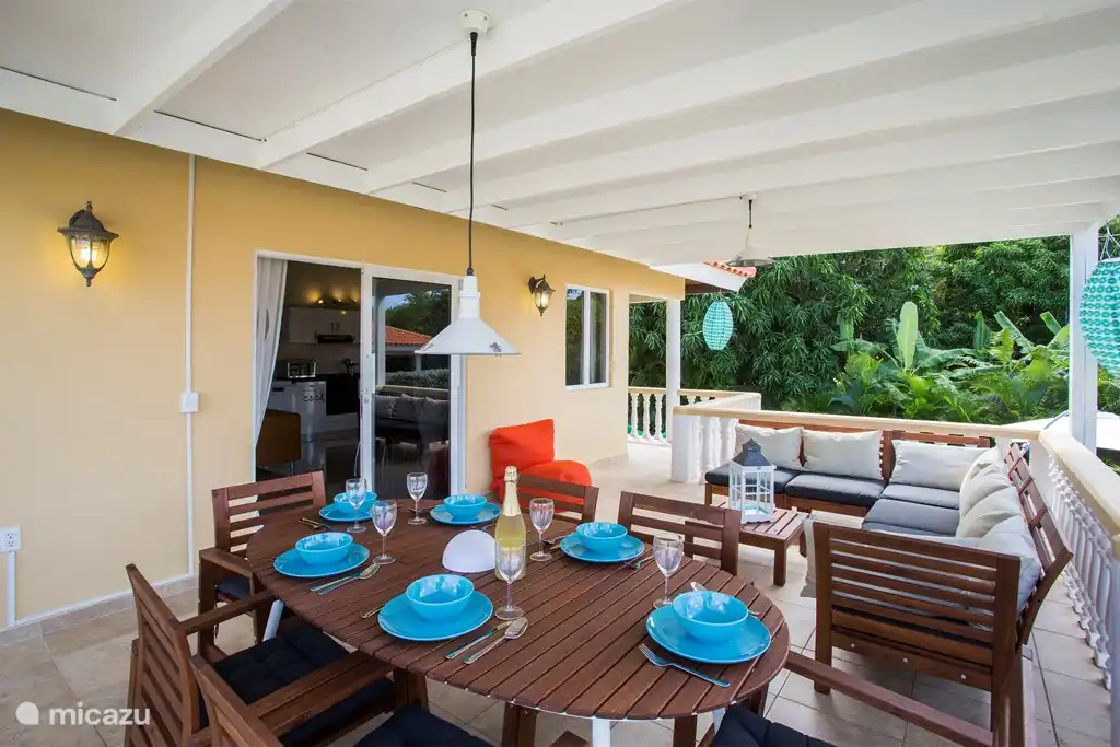 Die überdachte Veranda 