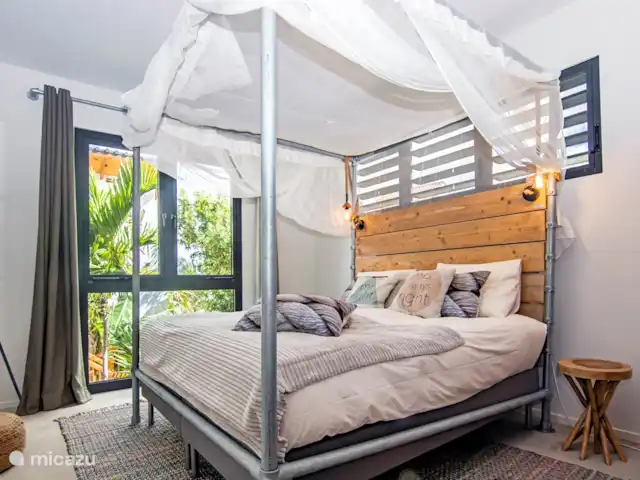 Hakuna Matata 7-10 personen huren in Curaçao, Banda Ariba (oost), Vista Royal - villa Hoofdslaapkamer