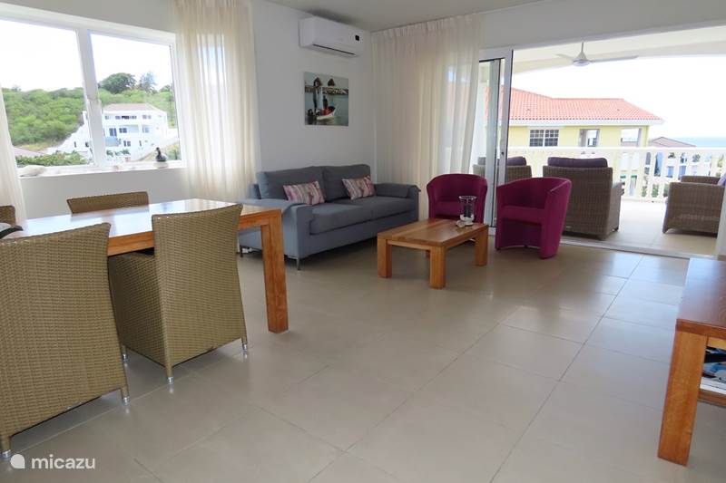 Vacation rental Curaçao, Curacao-Middle, Blue Bay Apartment Blue Bay apartment with sea view