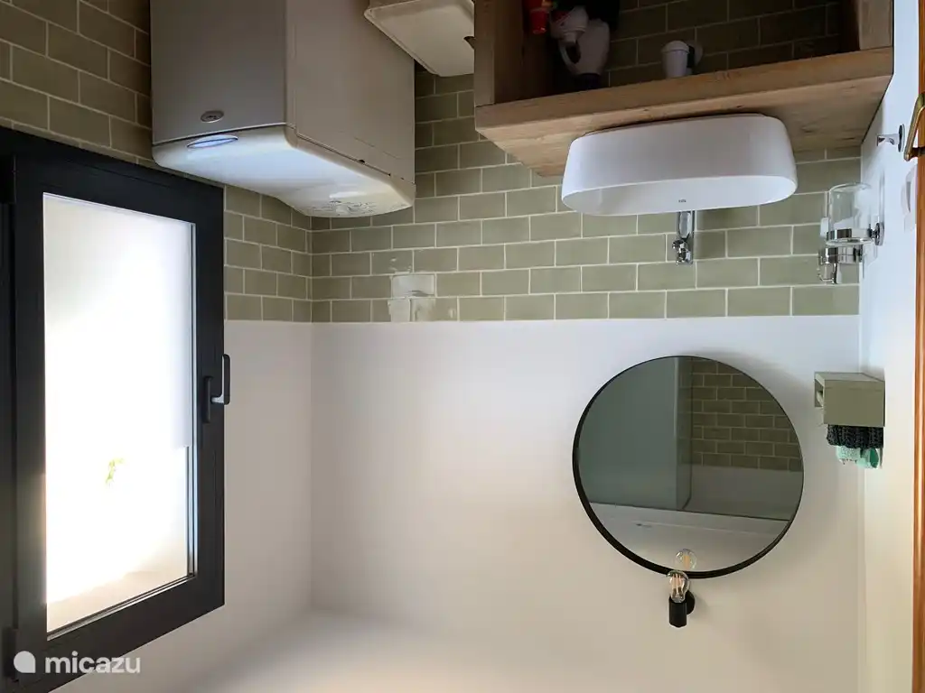bathroom with washing machine