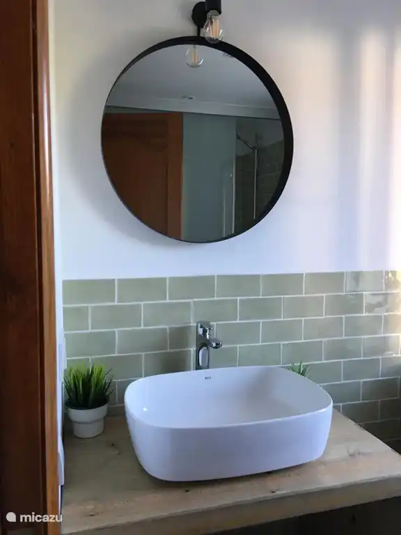 Bathroom with washing machine