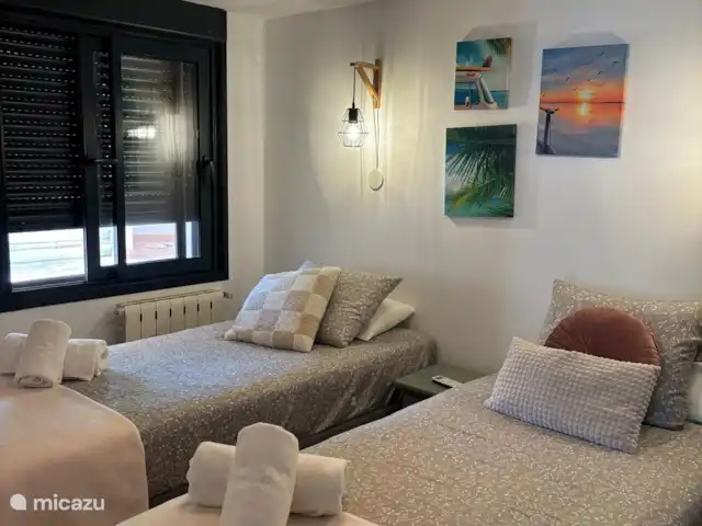 La Porteña en España, Costa Blanca, Moraira - villa dormitorio 2 con armarios empotrados