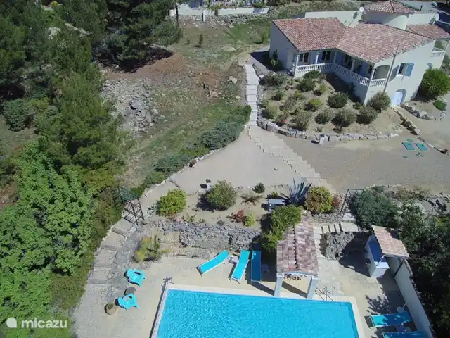 Villa la Petite Différence | France, Hérault, Siran-Najac - villa photographie de drone