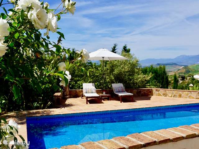 Holiday home in Spain, Andalusia, Villanueva de la Concepción - holiday house Charming holiday home with swimming pool
