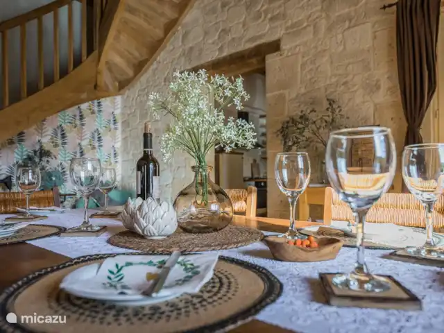 Saint-Cirque | France, Lot, Saint-Cirq-Lapopie - villa Mettre la table
