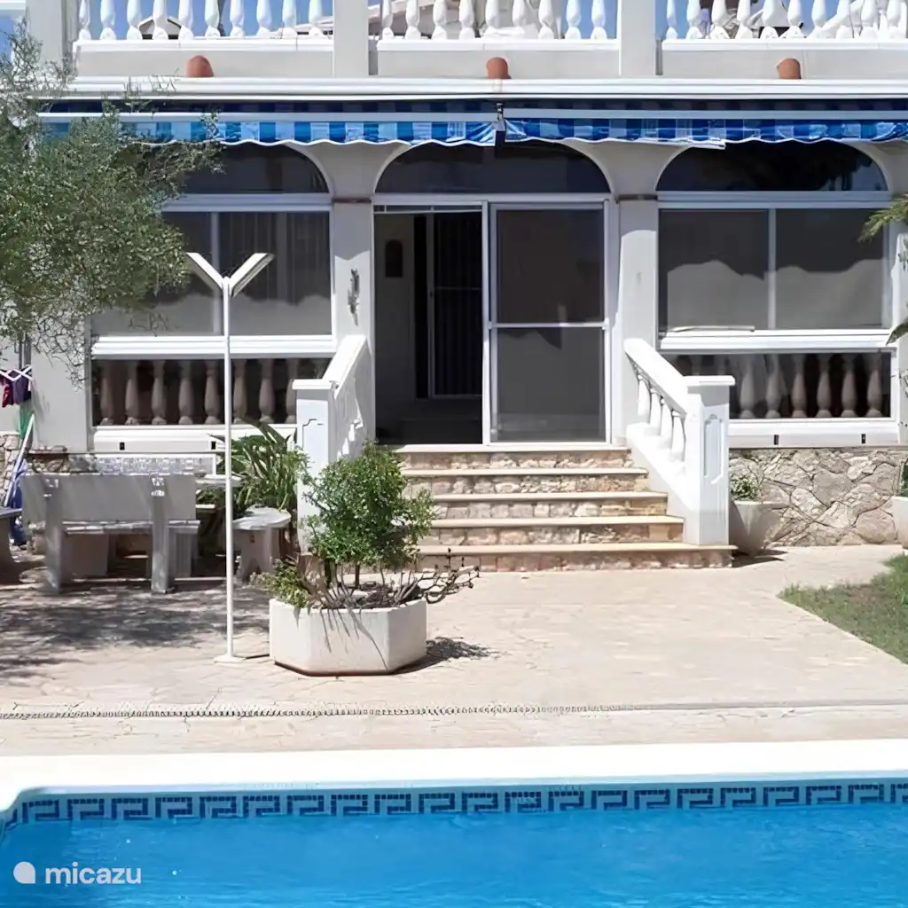 Villa Aan zee in Spanje Villa Calisa in L'Ampolla
