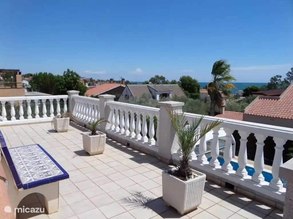 Toit terrasse avec vue mer