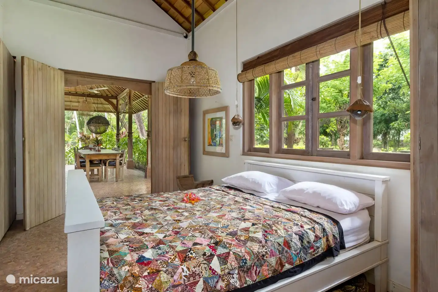 Dormitorio cama queen