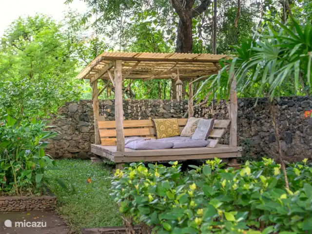 Location de Vacances Indonésie, Bali, Pemuteran, villa - Villa Mera lit balinais