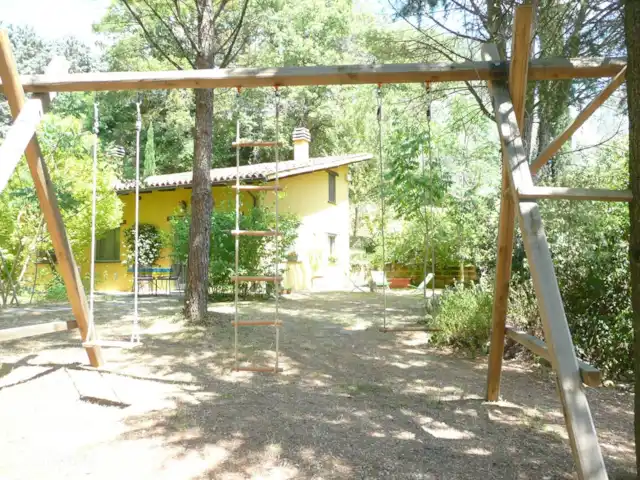 Casetta Degli Angeli | Italie, Ombrie, Ficulle - maison de vacances le jardin de la casetta degli angeli, avec jeux