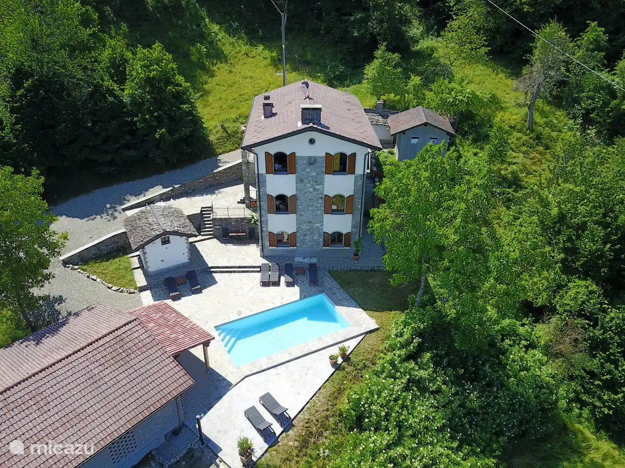 Casale delle farfalle en Italia, Emilia-Romaña, Borgo Val di Taro (Parma) - villa
