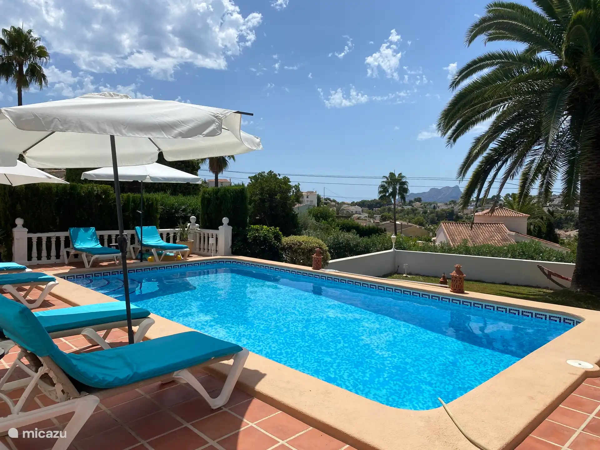 Piscina con vistas