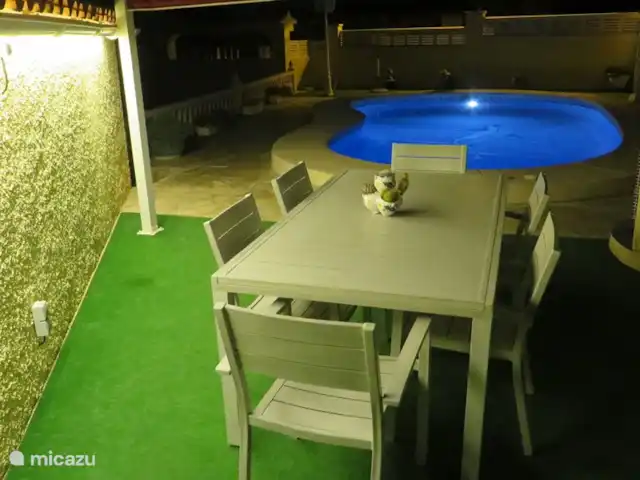 Villa Lauwers en España, Costa Blanca, La Nucía - villa iluminación de piscinas y jardines