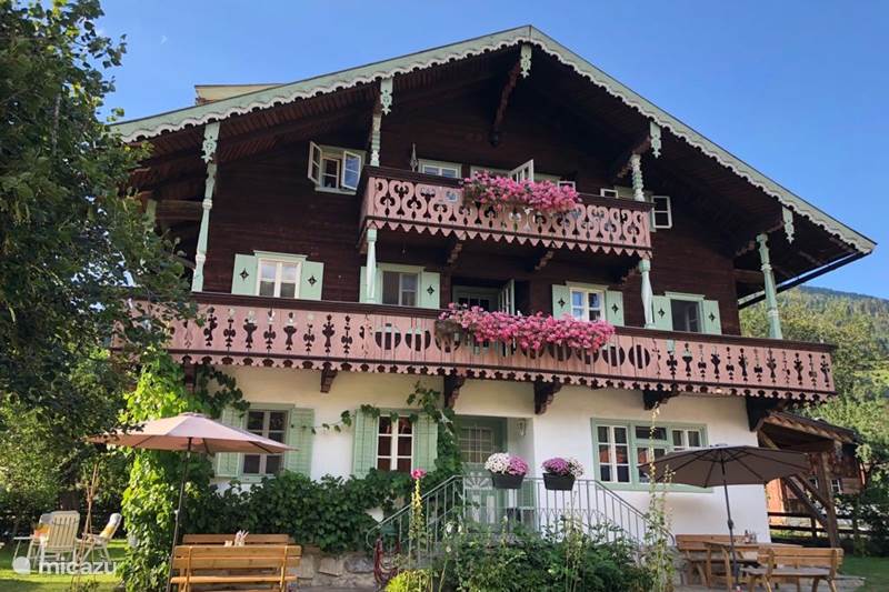 Vacation rental Austria, Salzburgerland, Bramberg Am Wildkogel Apartment Villa Zeppelin App Mountain Crystals