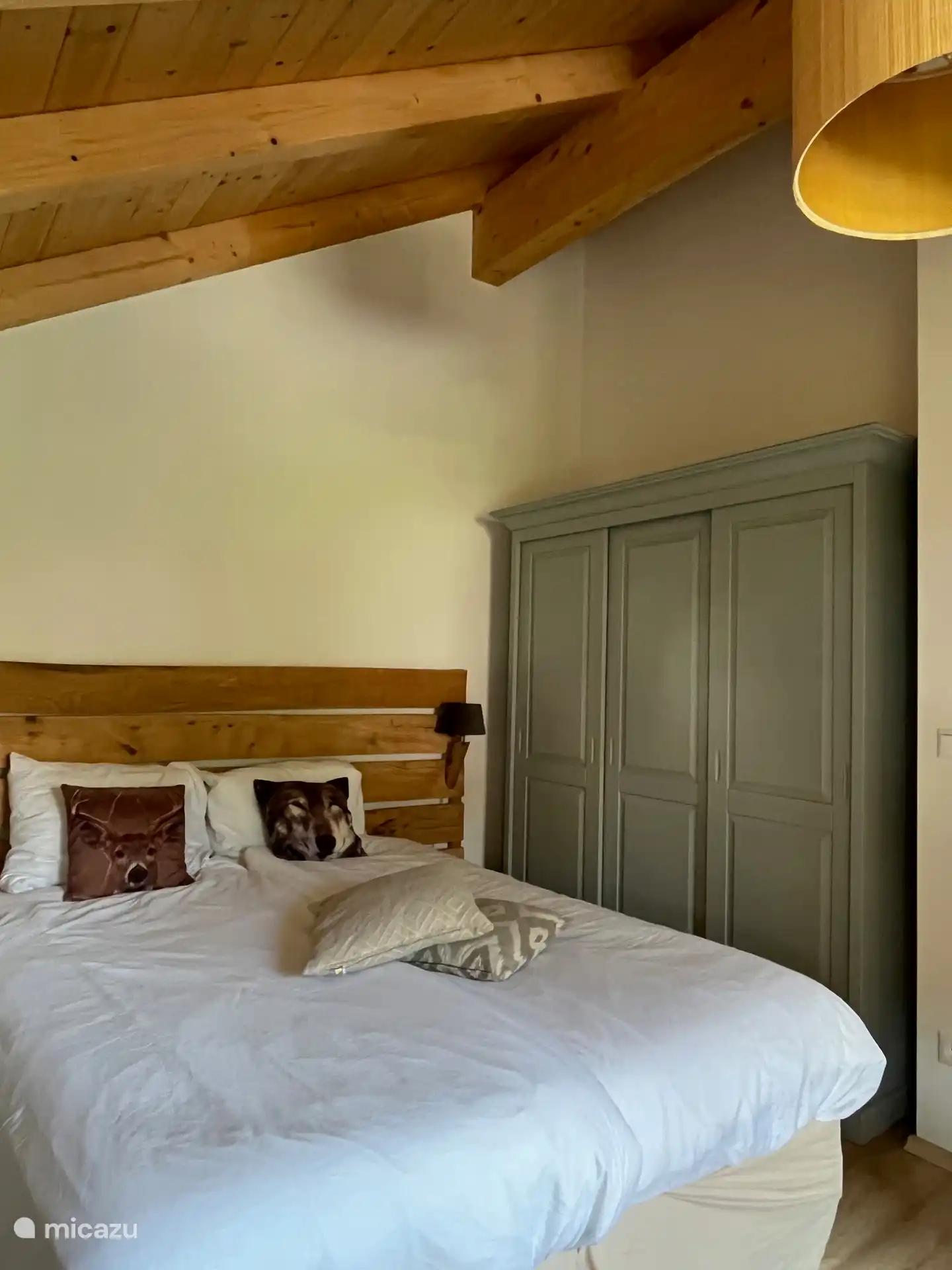 slaapkamer aan de noordkant van het huis met 3 slaapplaatsen