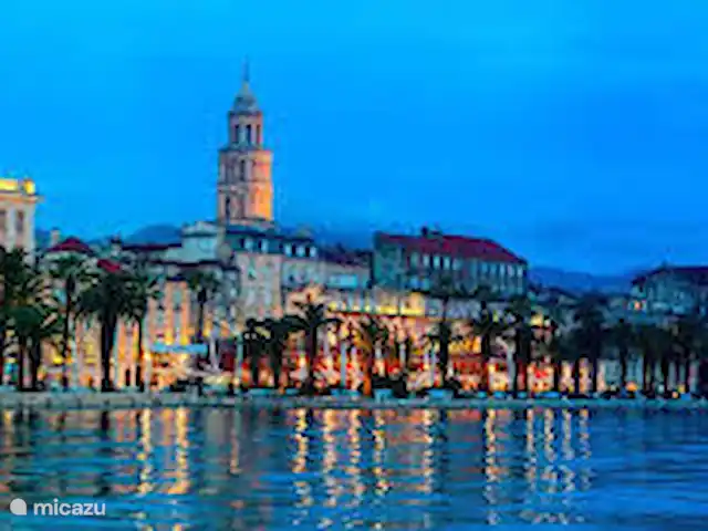 vakantiehuis huren in Kroatië, Dalmatië, Pirovac – Kuca lastavica Must sees: Split.