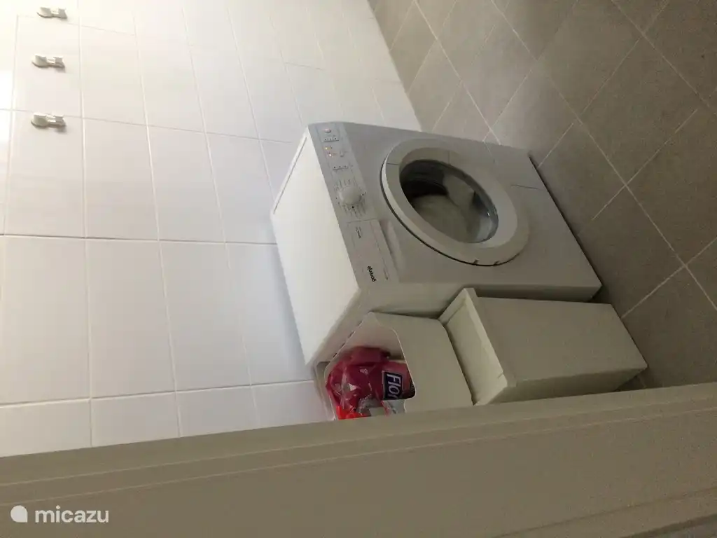 Baño con ducha [Foto 3].