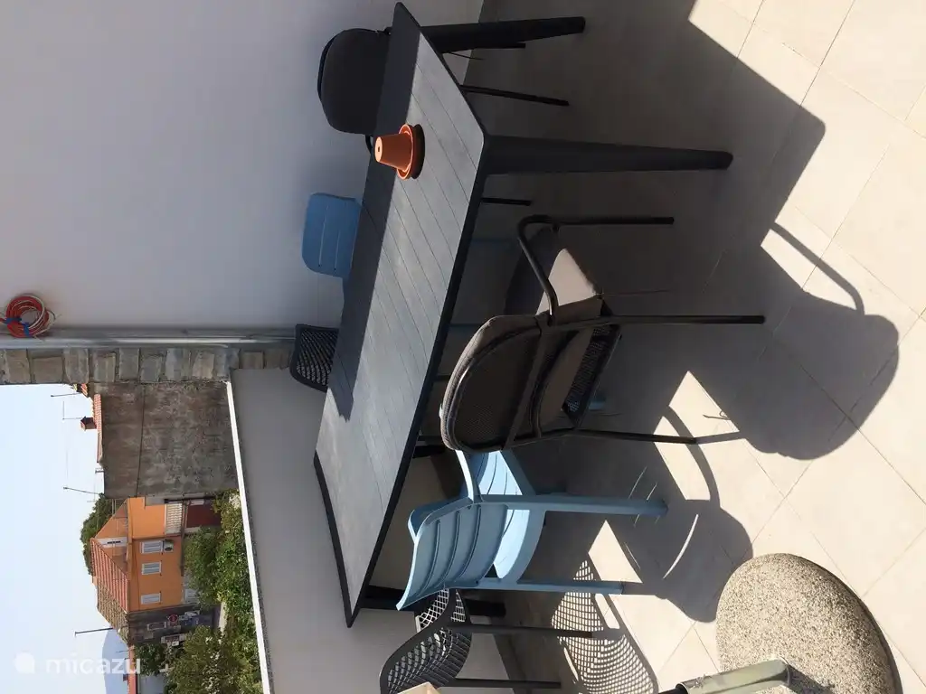 Terraza [Foto 2].
Accesible desde salón.