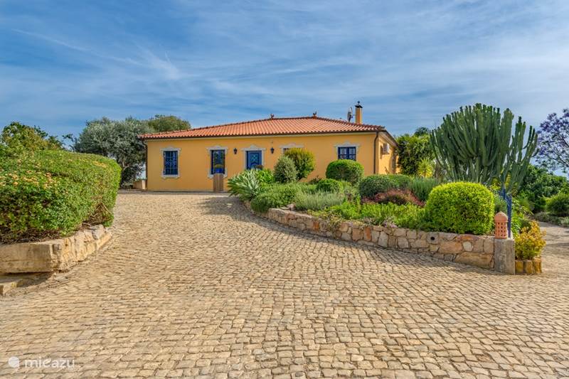 Vacation rental Portugal, Algarve, Moncarapacho Villa Quinta Amarela