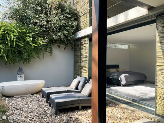 Maison forestière en béton | Pays-Bas, Brabant-Septentrional, Oosterhout - maison de vacances Terrasse en contrebas