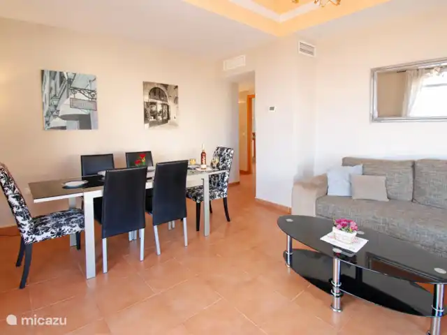 Nueva Calahonda 4 en España, Costa del Sol, Mijas Costa - penthouse Salón/comedor.