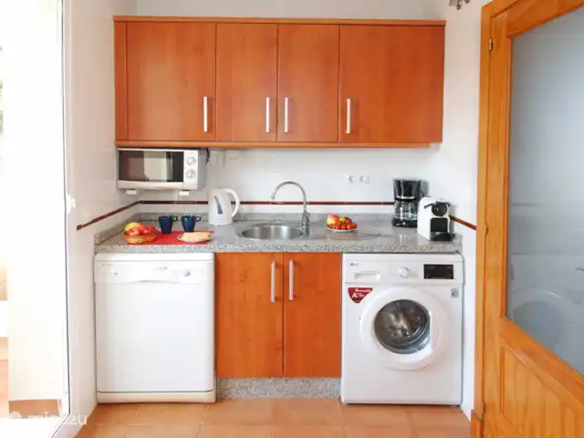 Nueva Calahonda 4 en España, Costa del Sol, Mijas Costa - penthouse Cocina.