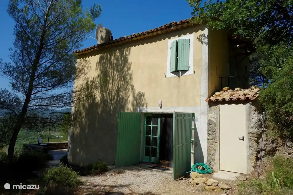 Villa Bout de Messeguieres en Francia, Vaucluse, Laurie - Villa