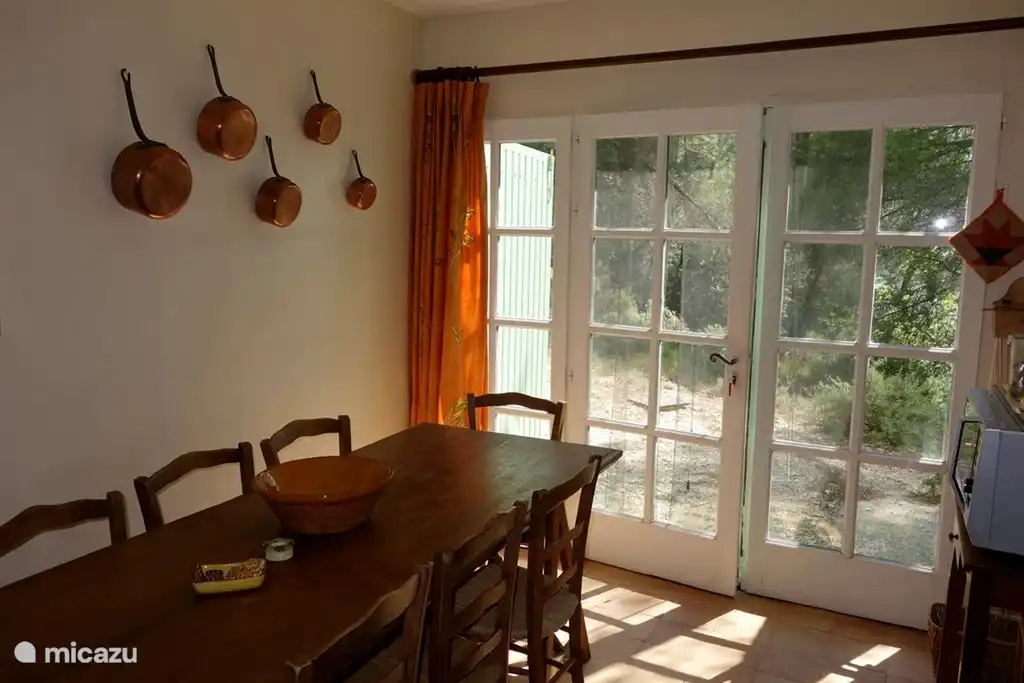 Villa Bout de Messeguieres en Francia, Vaucluse, Laurie - Villa