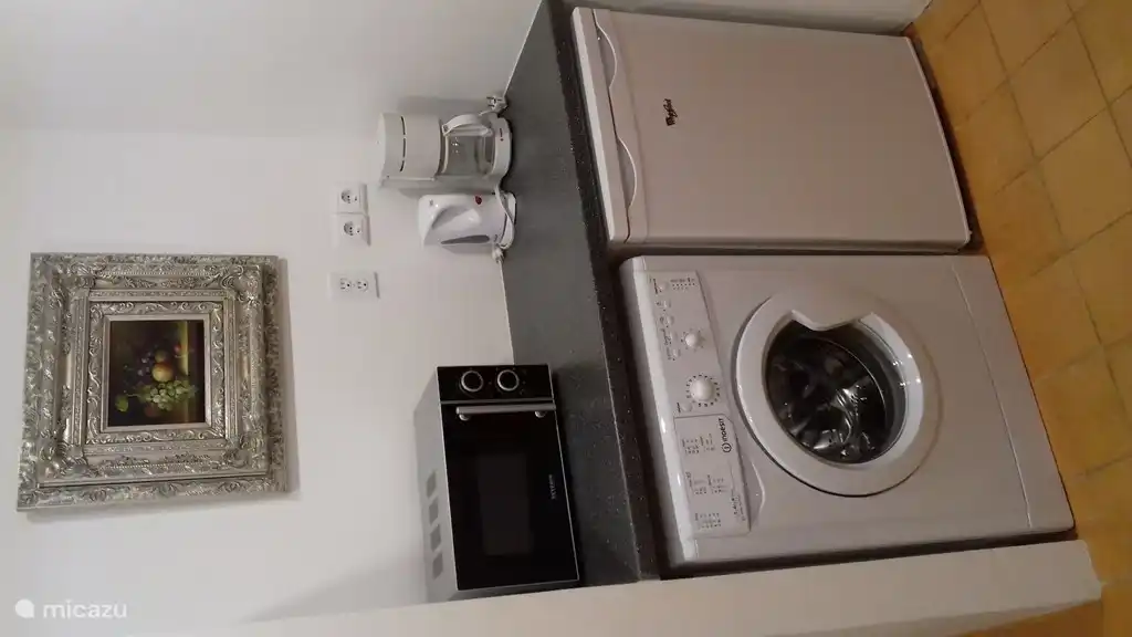 Ein zweiter Zähler, der auch der Kühlschrank und Waschmaschine ist.