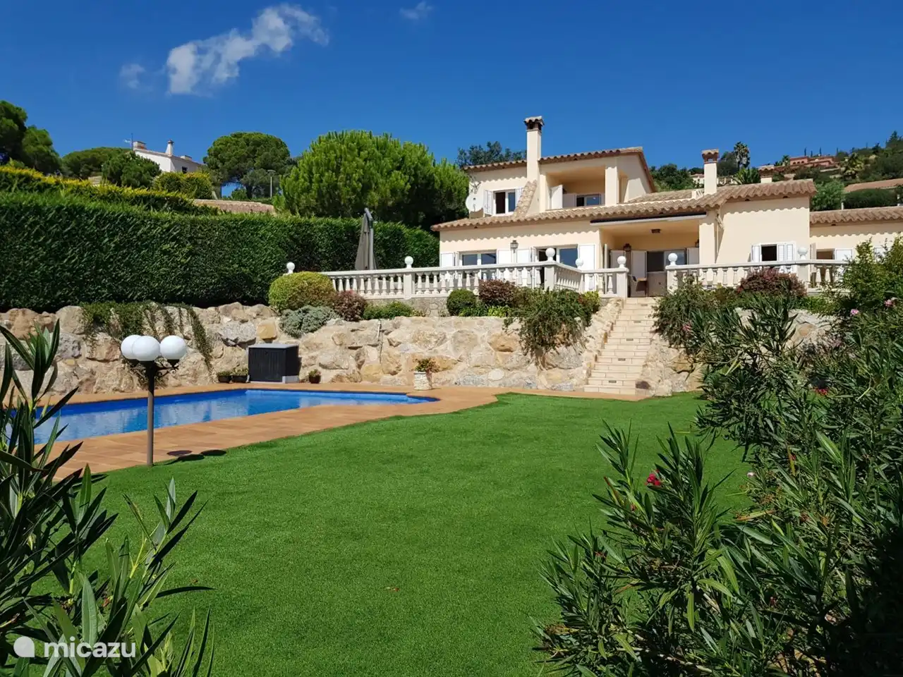 Rent Villa El Dorado Sea View And Swimming Pool In Castell D Aro Costa Brava Micazu