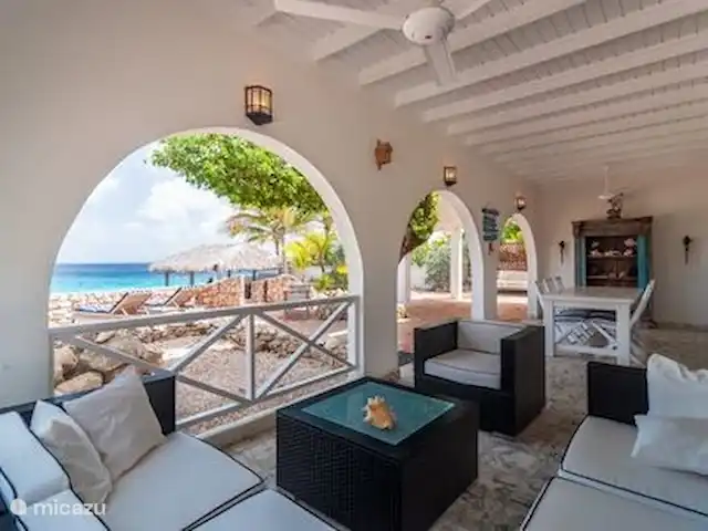 villa huren in Bonaire, Bonaire, Belnem – Luxe villa aan zee 'Op de Maze' veranda