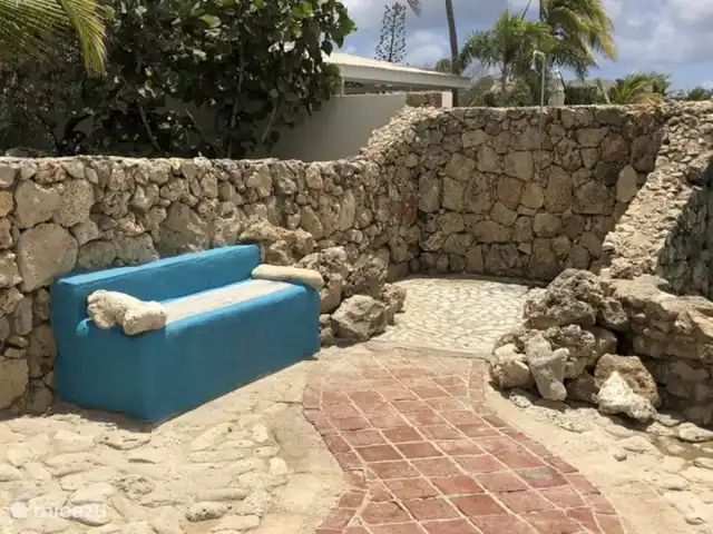 villa huren in Bonaire, Bonaire, Belnem – Luxe villa aan zee 'Op de Maze' Buiten douche