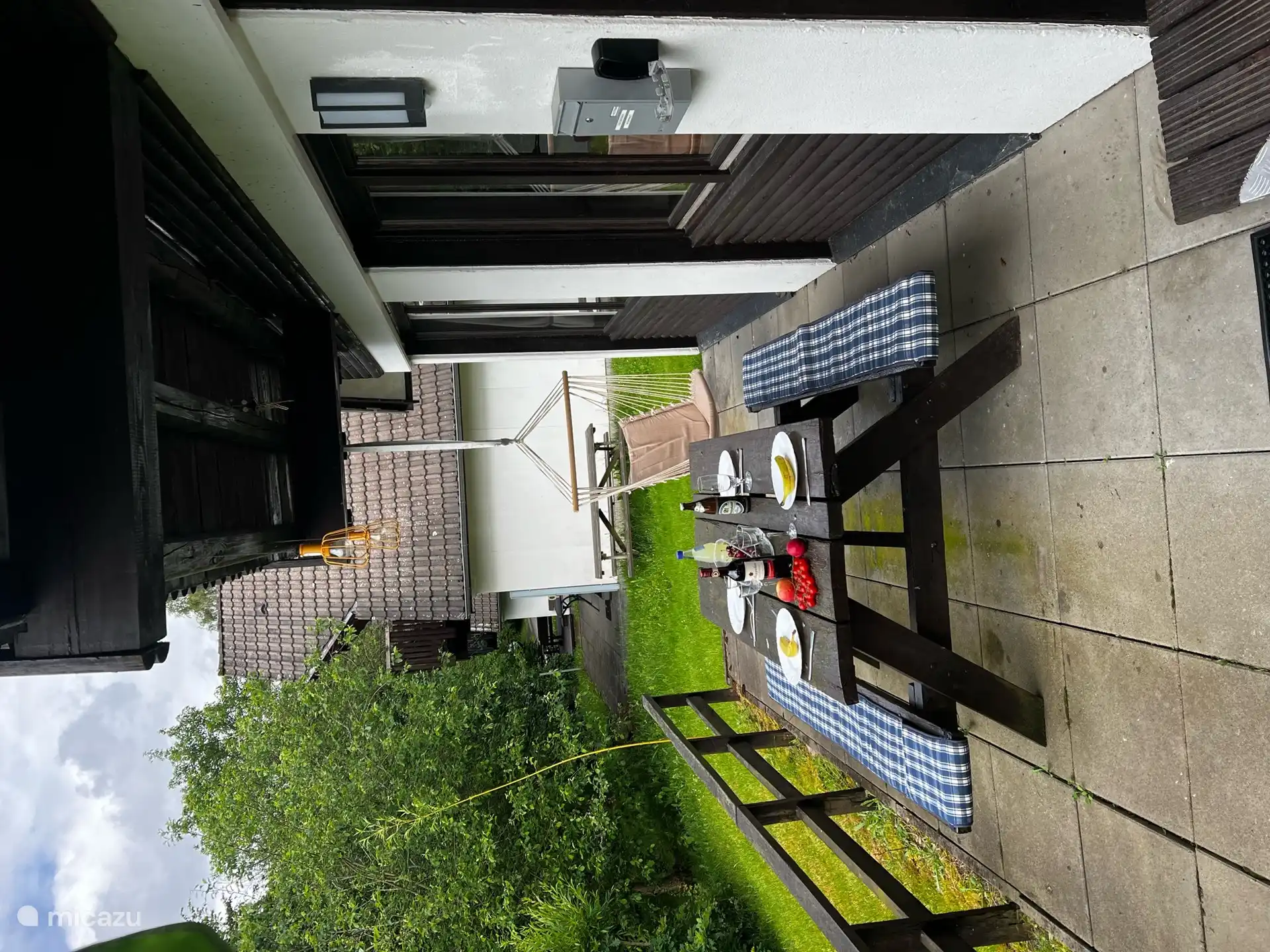 Schaukel-Relaxsessel für die Terrasse