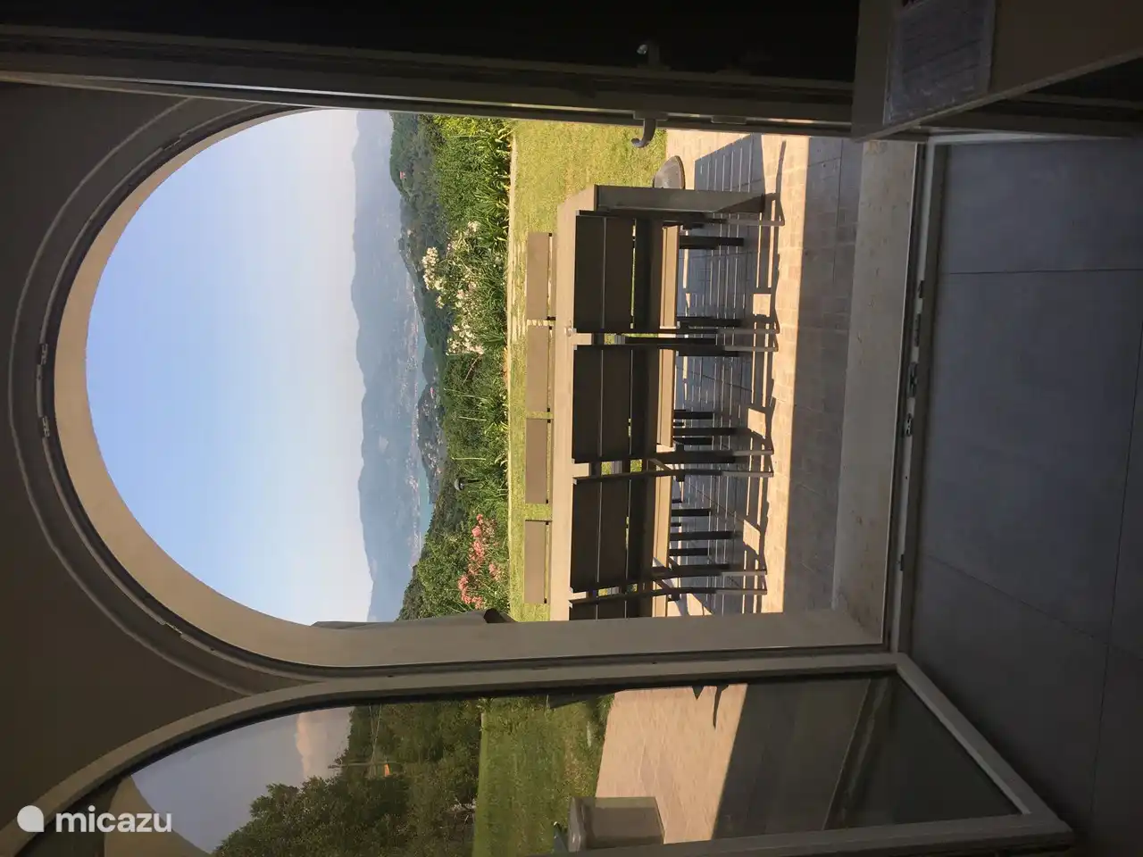 Toegang tuin vanuit keuken