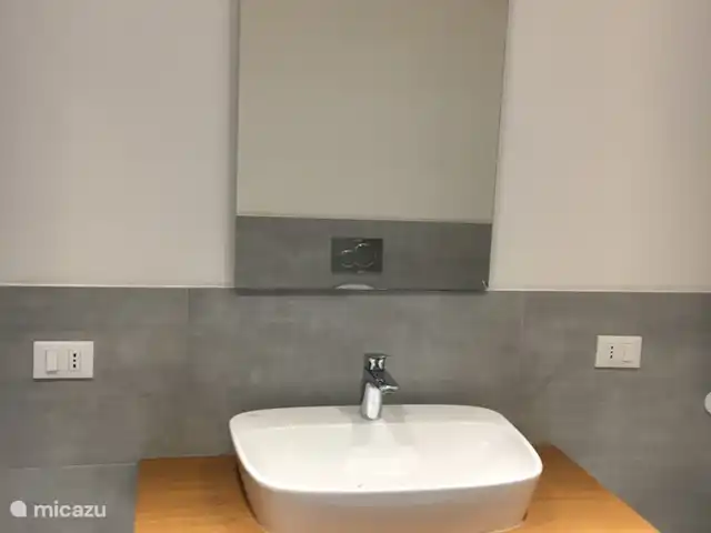 Lerici - Cinque Terre - Toscane Nr.1 | Italie, Ligurie, Lerici - appartement Salle de bain 1