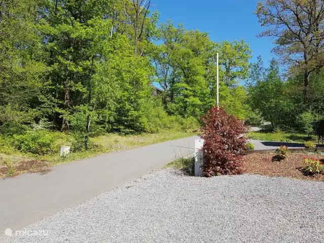 Perfect Getaway huren in België, Ardennen, Durbuy - villa Huis ligt aan een rustige straat aan de golfbaan.