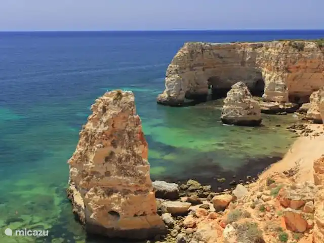 Nossa casa | Portugal, Algarve, Armação de Pêra - appartement Photo de la côte typique de l'Algarve