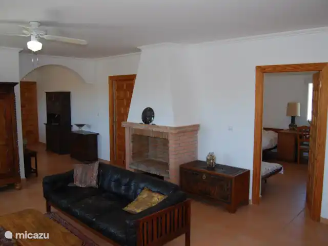 Sax | Espagne, Costa Blanca, Sax - maison de vacances Le salon avec vue sur la chambre du milieu.