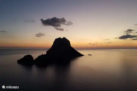 Vakantiehuis Spanje, Ibiza, Cala Tarida - appartement Buen Lugar Es Vedra